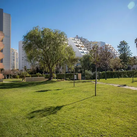 Apartment Da Rocha Retreat Portimao